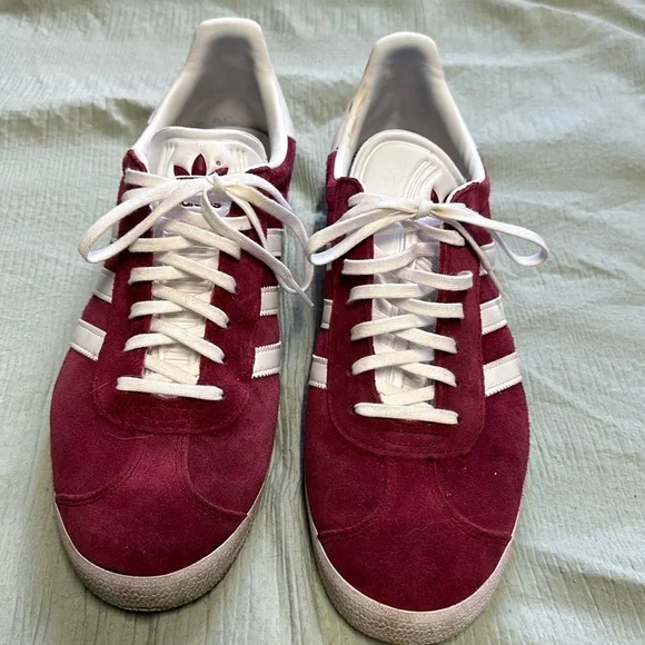 adidas Originals | Shoes | Adidas Gazelle Like New Size 2 Burgandy White |  Poshmark